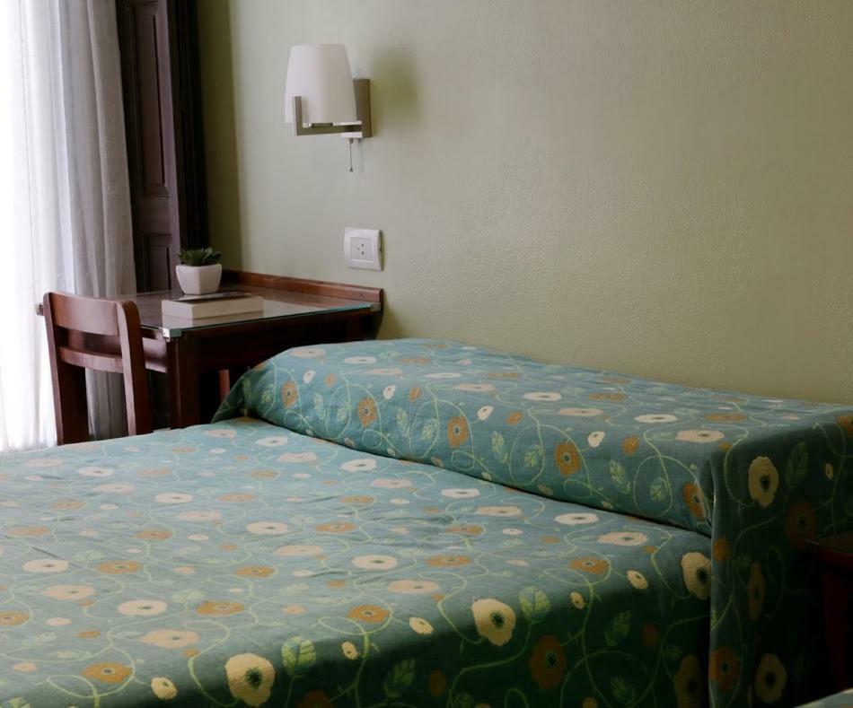 코르도바 Residencial Italia B&B 외부 사진
