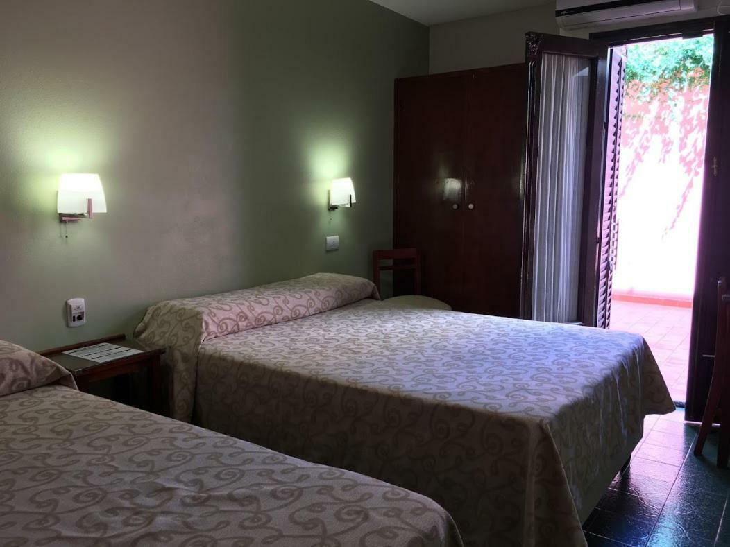 코르도바 Residencial Italia B&B 외부 사진